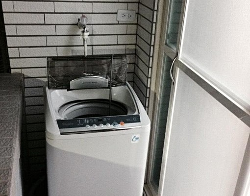 陽台套房、獨洗衣機、專人清垃圾 - Image 7