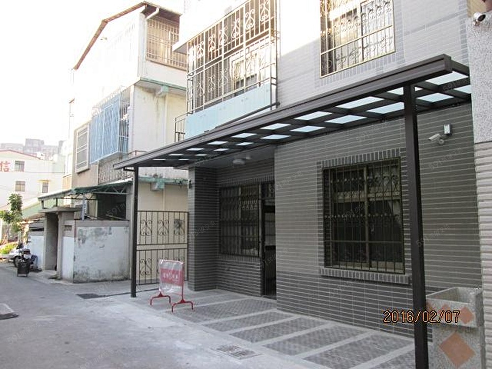 建築物外觀(左側)