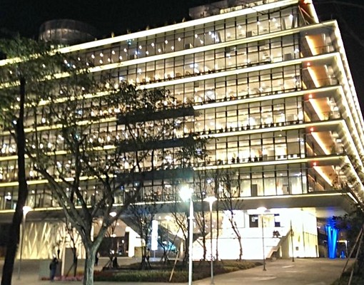 亞洲新灣區85大樓套房 - Image 14