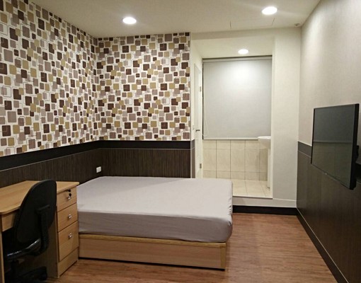 一級防火建材,典雅裝潢,獨立洗衣機 - Image 1