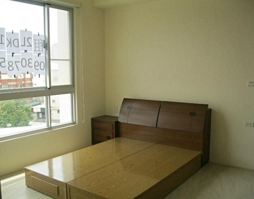 近新光三越小北門店，兩房一廳一衛一機械停車位(非自住勿擾). - Image 5