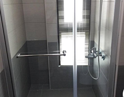 日勝大地電梯套房草漯市中心設備全附 - Image 8