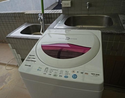 精美一房一廳附大休閒露台,高級家電家俱 - Image 14
