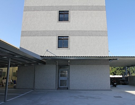 竹南頭份園區套房、免費室內汽車停車位 - Image 3