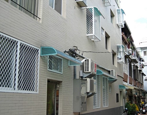 近成大.奇美.南台.台南轉運站.火車站.新光小北門店 - Image 2