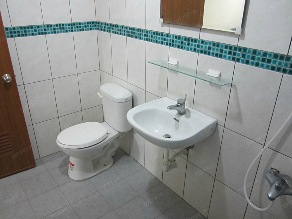 大空間開窗浴室