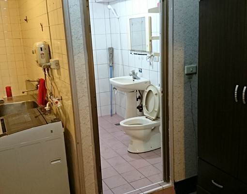 建國復興路口10坪套房裝潢新傢電齊全 - Image 4