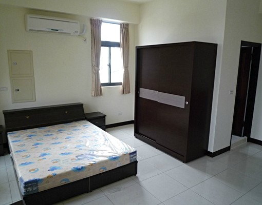 家電傢俱齊全‧室內空間大‧生活便利 - Image 1