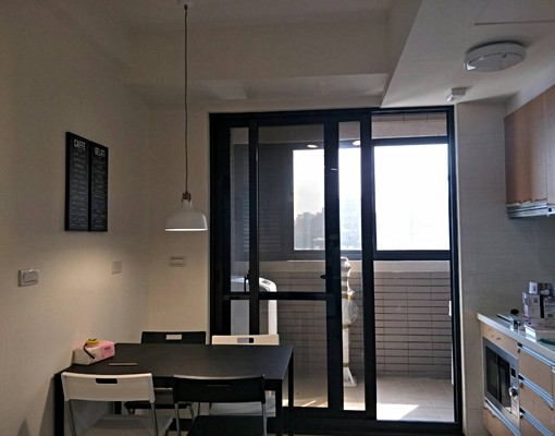 美麗莊園~兩房車家具電全~一卡皮箱入 - Image 1