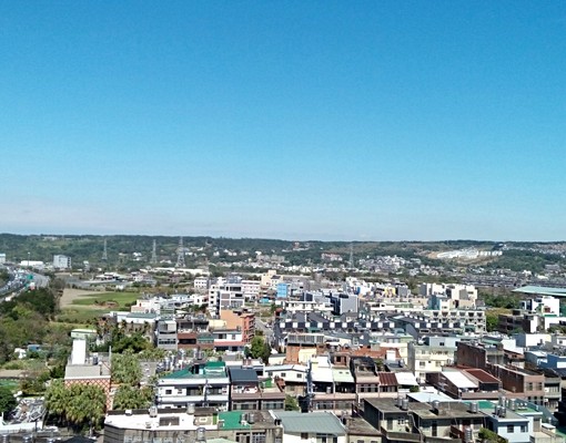 竹北大露台景觀屋近市區機能佳好停車可養動物機能好視野讚 - Image 1