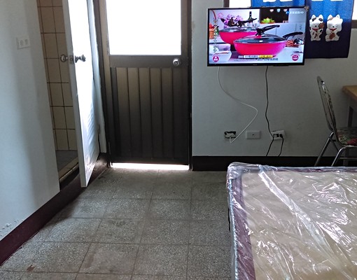 大慶街全新整修學生套房復興路文心南路口, - Image 7