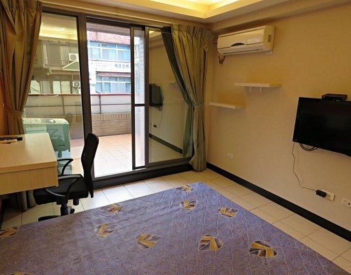 成名在望~台電計費~電T陽台獨洗大套房 - Image 12