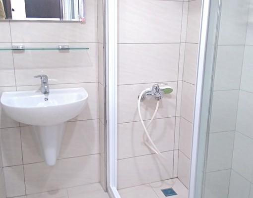 兩邊有對外窗大陽台獨立洗衣機套房 - Image 12