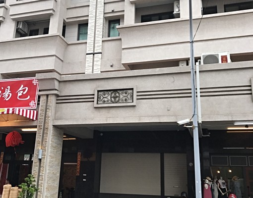 陽台電梯豪華套房 - Image 1