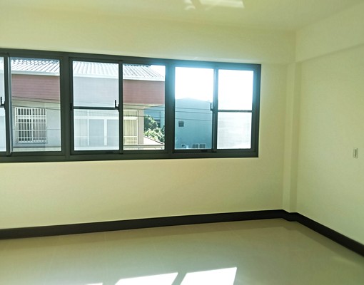 出租大套房2F(近僑泰中學,中興大學) - Image 4