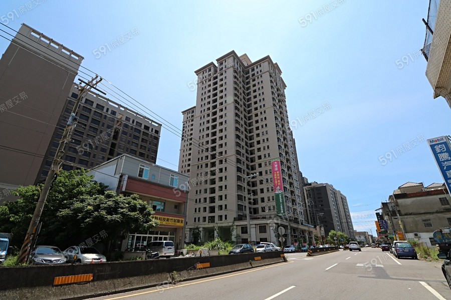 浩瀚大學漾實景圖