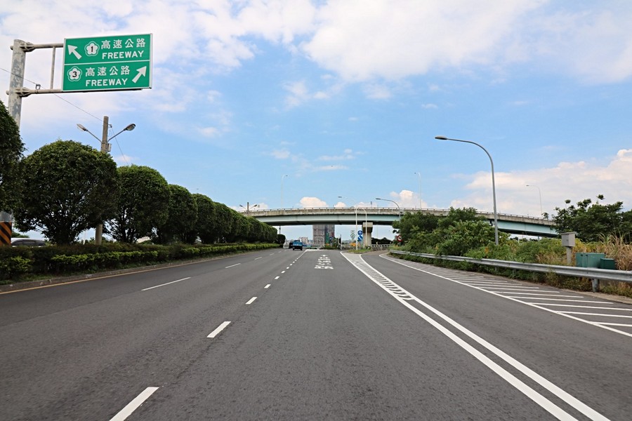 南桃園交流道