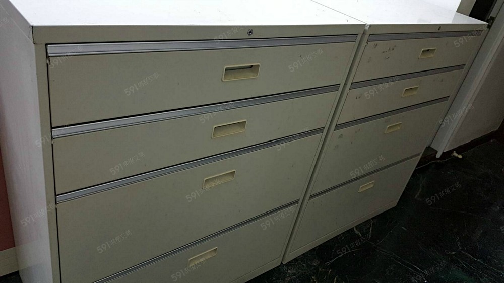 OA辦公設備及四層活動櫃