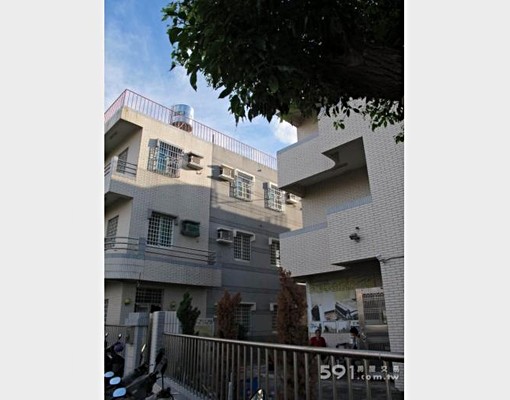 【長榮大學】優質套房平價出租 - Image 1