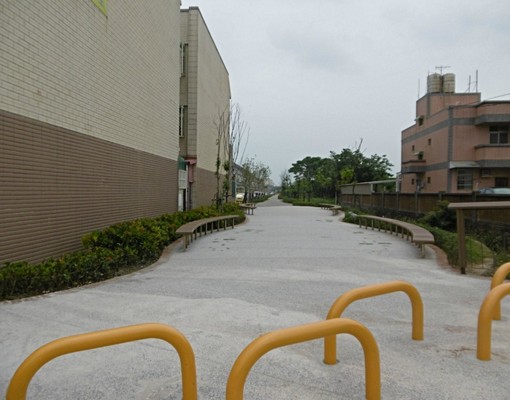 觀音透天厝五套房前院車庫林蔭步道員工宿舍 - Image 9