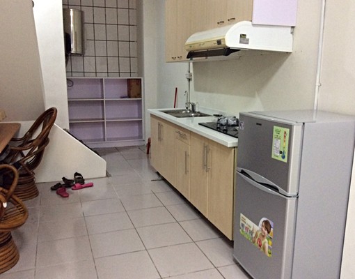 榮樂街透天、精美裝潢、家電設備完善 - Image 3