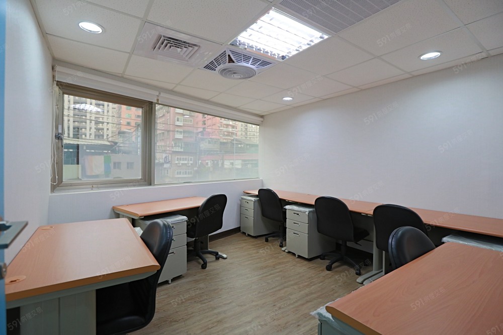 3~6人辦公室-有對外窗