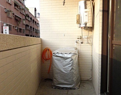 【慶東街】成大☆電梯☆獨立陽台☆洗衣機,可報稅、可申請補助 - Image 8