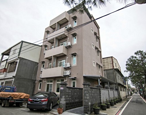採光陽台近大江華泰高鐵萬能套房 - Image 6