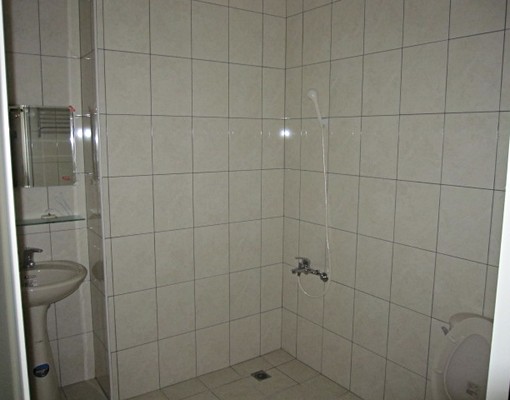 蛋黃區體育館旁首選c/p值高（台電計價） - Image 4