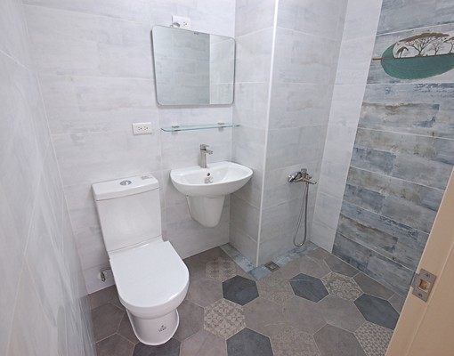 家具全套,雙廁所,採光好 - Image 12