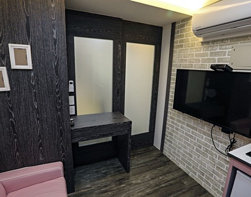 全新溫馨獨立套房(全配) - Image 1