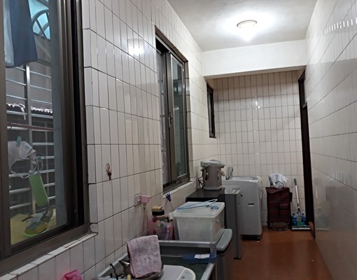 捷運透天大套房限女性(一層2戶) - Image 8