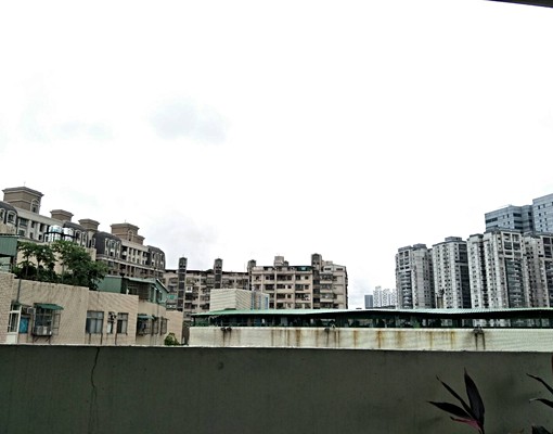 明亮採光陽台乾淨美套房 - Image 7