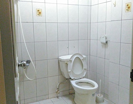 正市中心大套房便宜租鬧中取靜交通發達,近 - Image 9