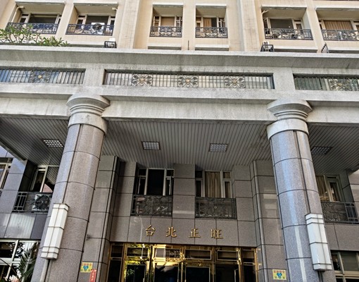 裝潢三房面河景雙併⭐成功路⭐3房2廳2衛⭐品質社區⭐傢俱齊全 - Image 12