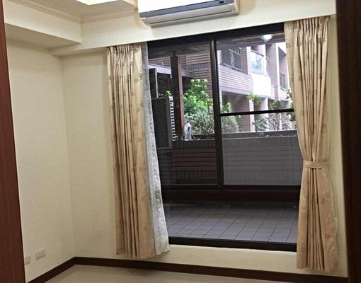 三代同堂孝親房大家庭男房起家厝前庭後 - Image 2