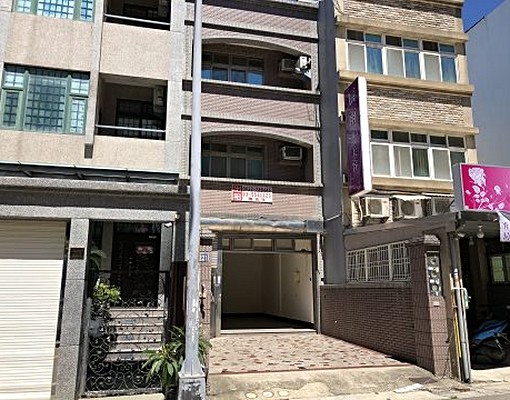 近喜來登、高鐵車站、六家車站 - Image 1