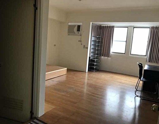 逢甲西屯路口3+1房公寓 - Image 1