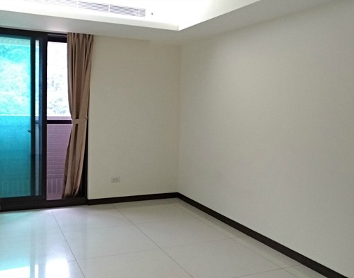 國璽捷運景觀四房大戶+平面車位 - Image 6