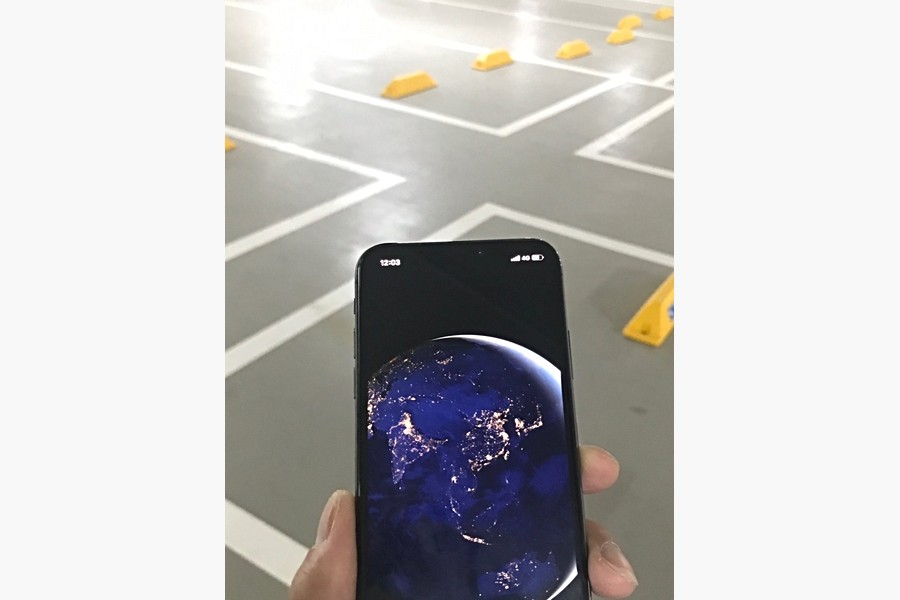 地下3樓滿格喔!!