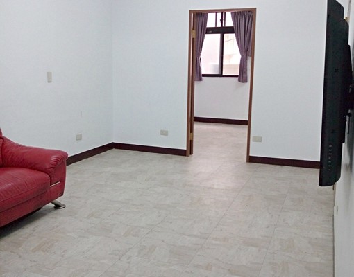 空間大+採光佳+生活機能優-近淡水捷運站 - Image 9