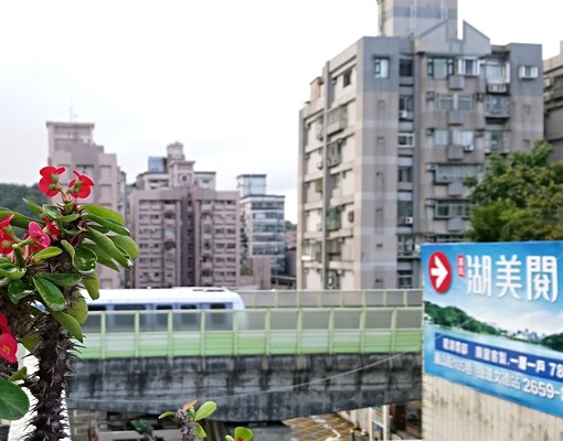 捷運3分！租補.獨洗曬.獨出入.收垃圾.年繳優惠 - Image 11