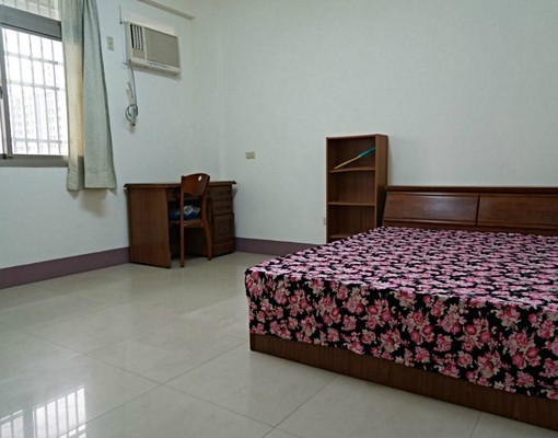 東興幸福套房出租 - Image 1