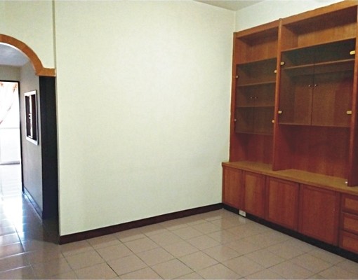 自租整棟透天近烏日火車站前15米路可營登 - Image 8