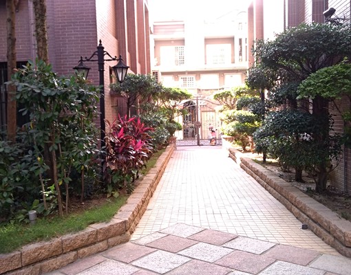 溫馨書卷風!耐斯百貨基督教醫院高雅華廈 - Image 3