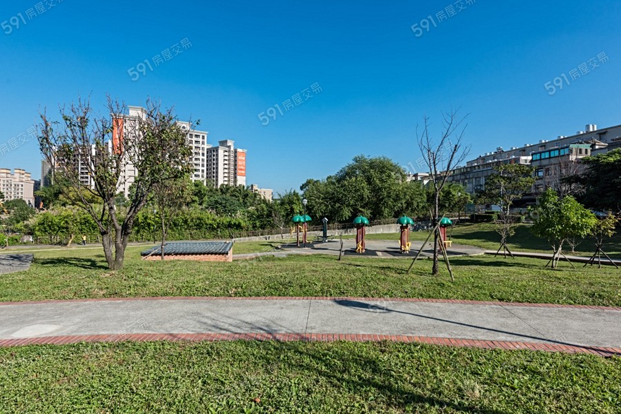 鴻築里昂環境圖