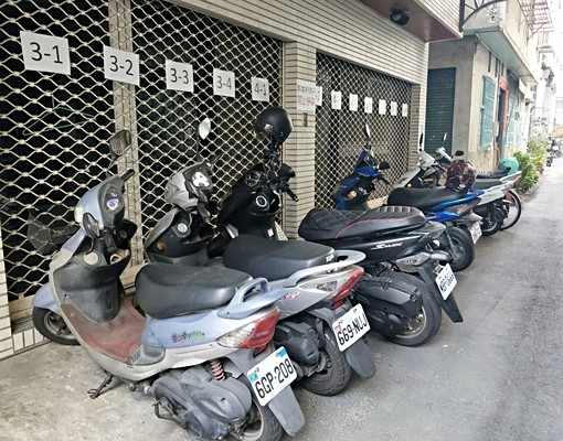 可寵近火車站、新時代、附機車停車位 - Image 5