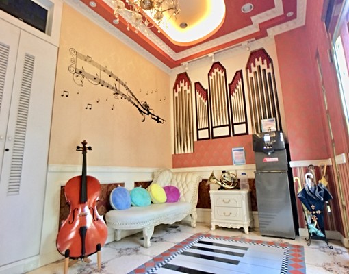 近五權車站免佣金獨洗曬輕炊地下室機車停放 - Image 2