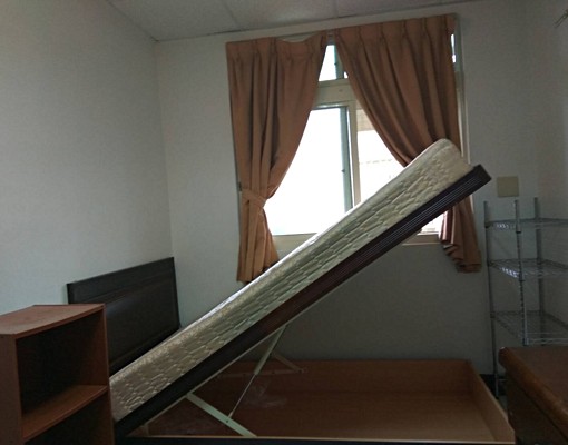 頂溪捷運明亮採光套房!可租補貼限正職在學單身女 - Image 4