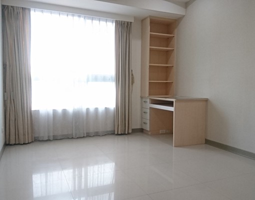 可租補~林口長庚A8捷運商圈福樺水悅四房加車位~ - Image 9